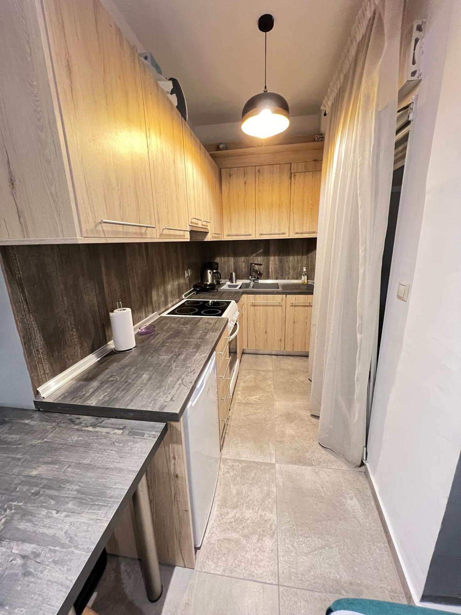 Modern Apartment In The Heart Of The City อเล็กซานโดรโพลิส ภายนอก รูปภาพ